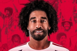 官方：42岁巴西中卫丹特回归拜仁担任二队主帅