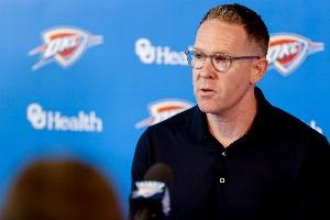 再给雷霆送个乐透？！快船27年首轮签互换权还在雷霆手里